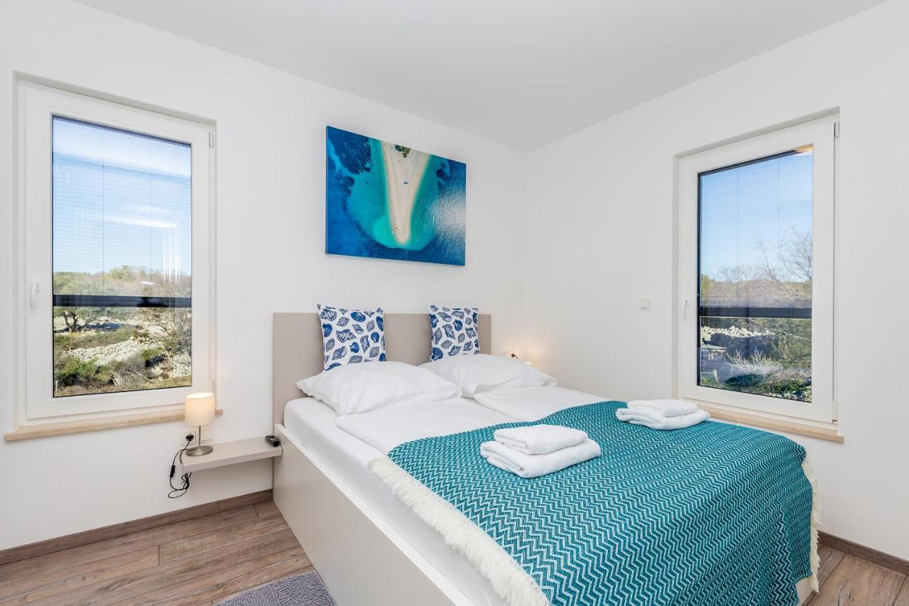 Apartments Luca Krk Town Luaran gambar