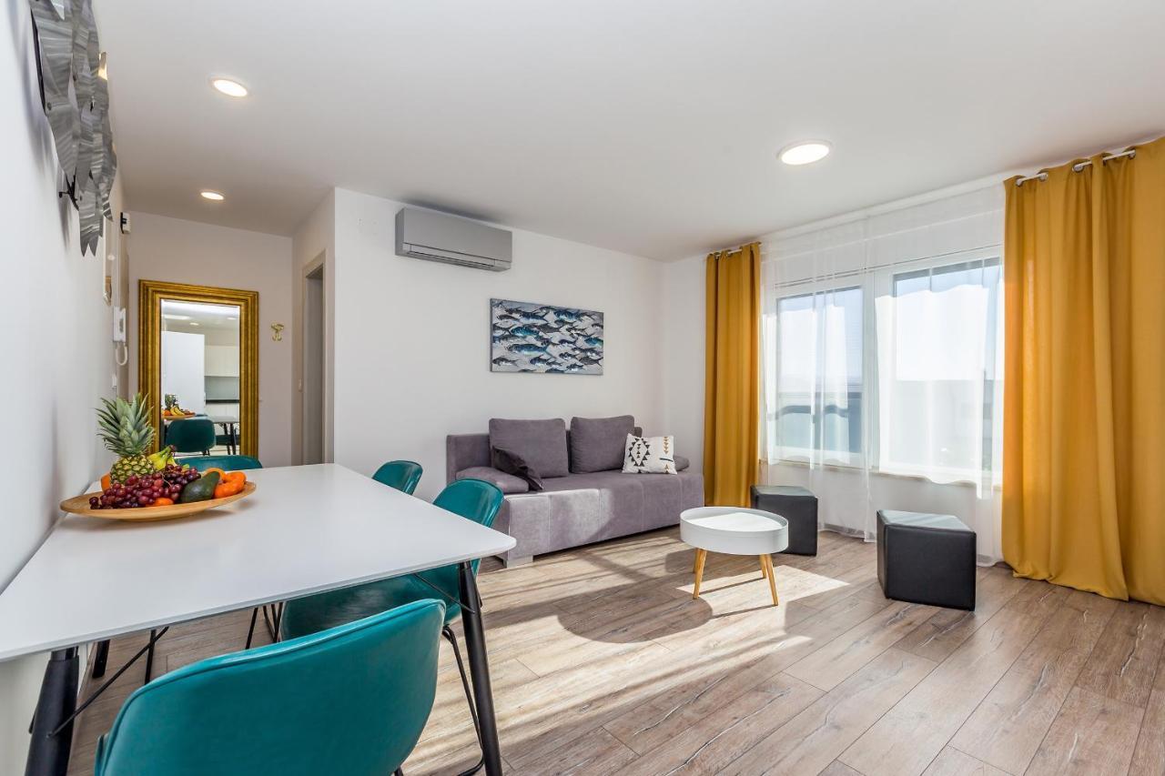 Apartments Luca Krk Town Luaran gambar