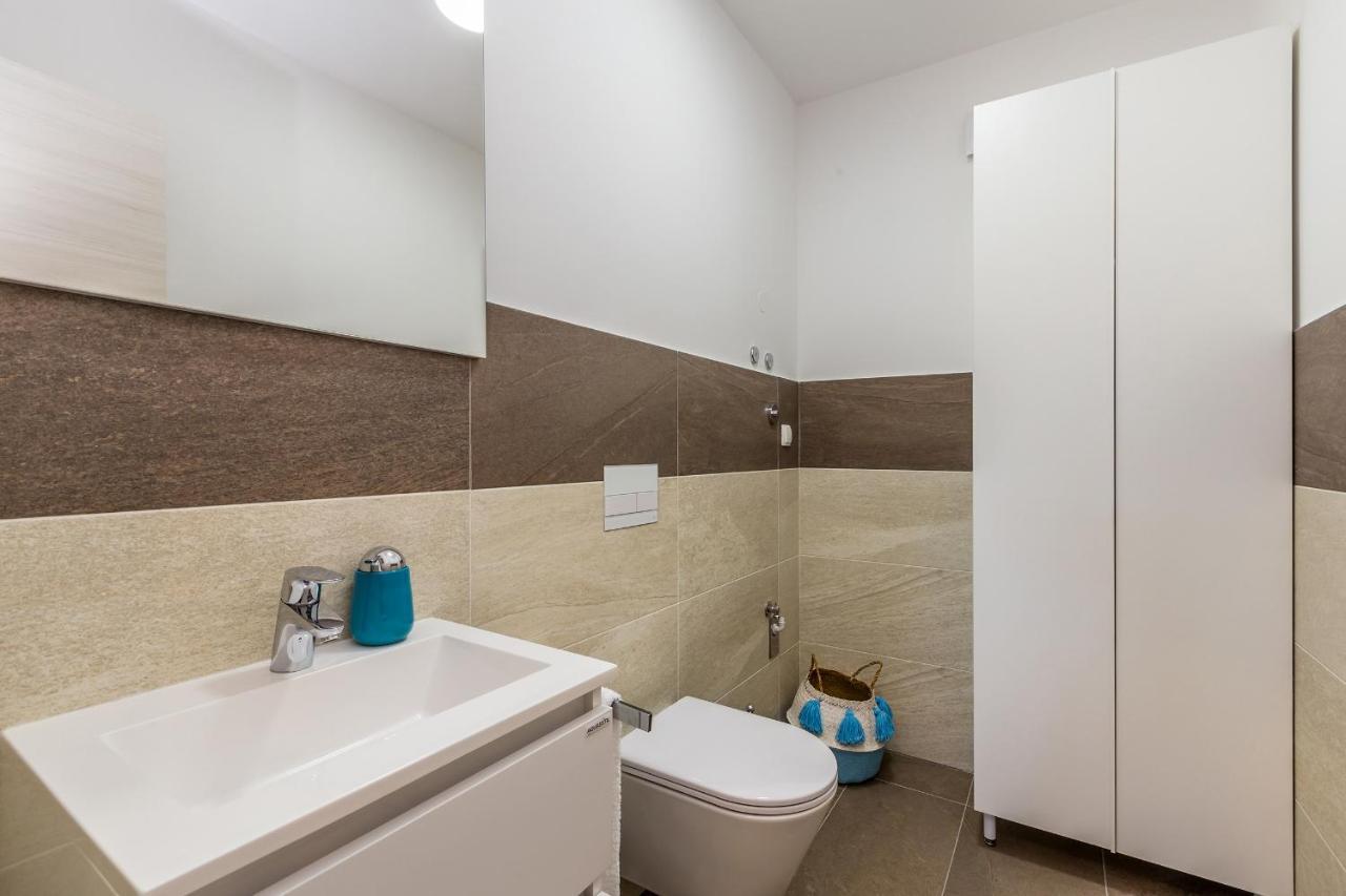 Apartments Luca Krk Town Luaran gambar