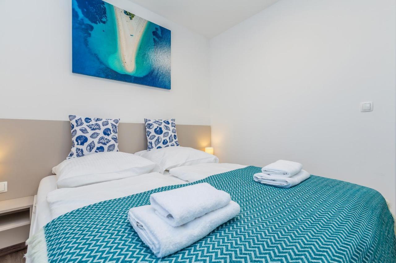 Apartments Luca Krk Town Luaran gambar