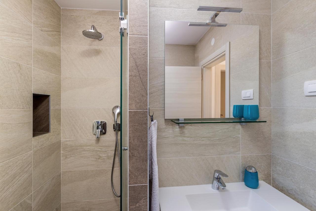 Apartments Luca Krk Town Luaran gambar